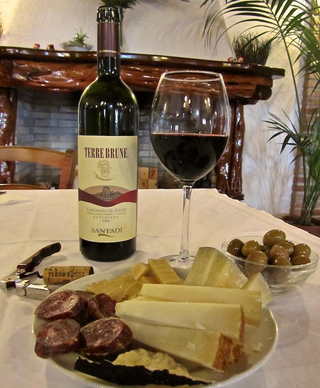 Agriturismo Sa Tiria Teulada Eksteriør bilde